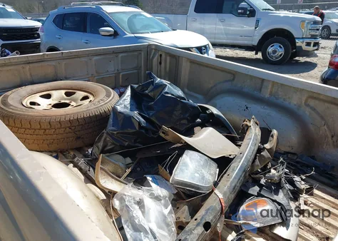 2002 Toyota Tacoma z USA, uszkodzony, nr VIN 5TEPM62N52Z062995